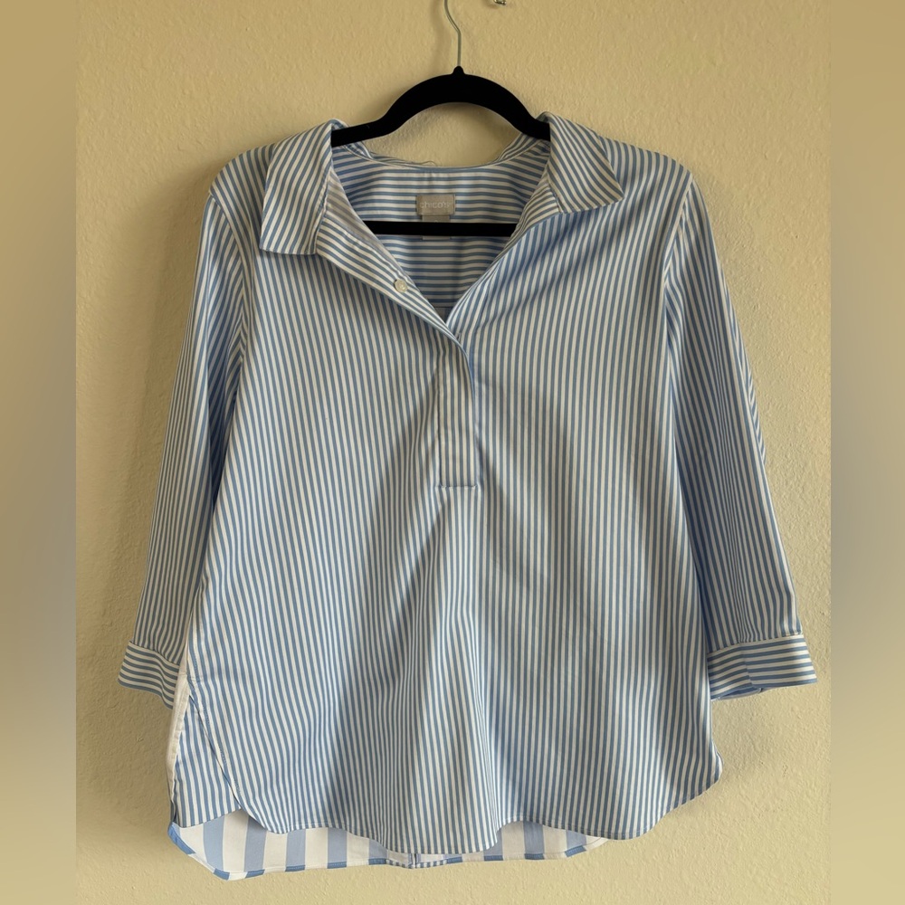 Chico’s no iron chic stretchy blouse size 0 (US women’s size 4)